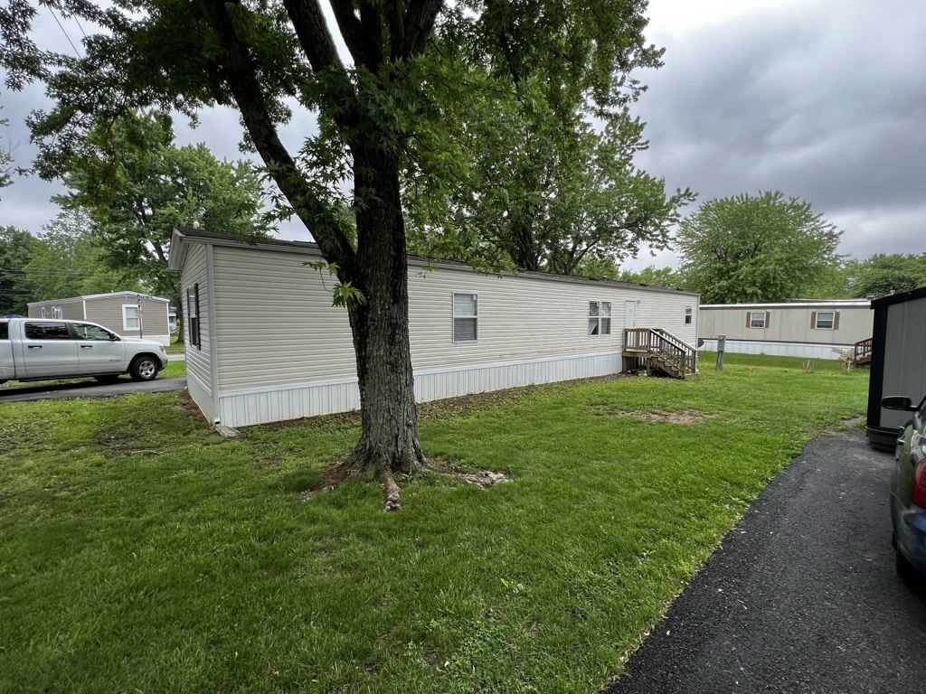 306 Baker Ln, Elizabethtown, KY