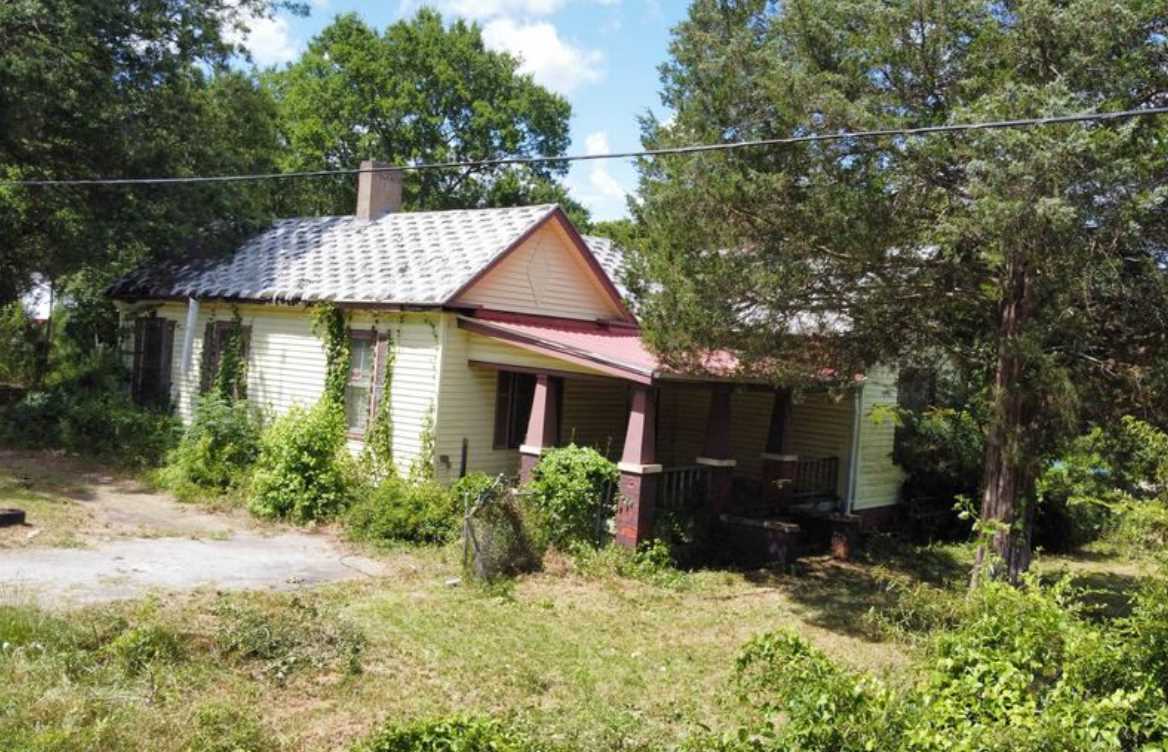 316 Ferry St, Abbeville, SC