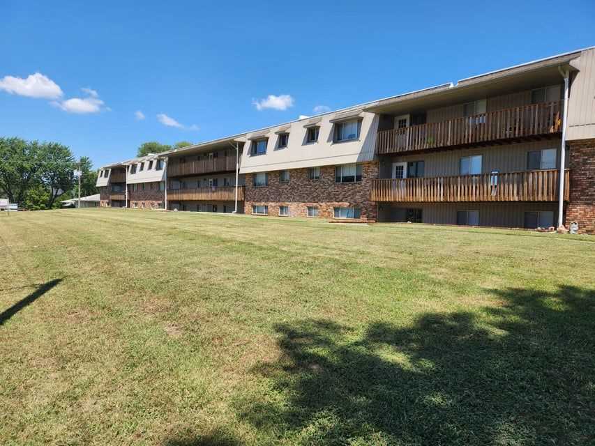 2107 E Cherry St, Springfield, MO