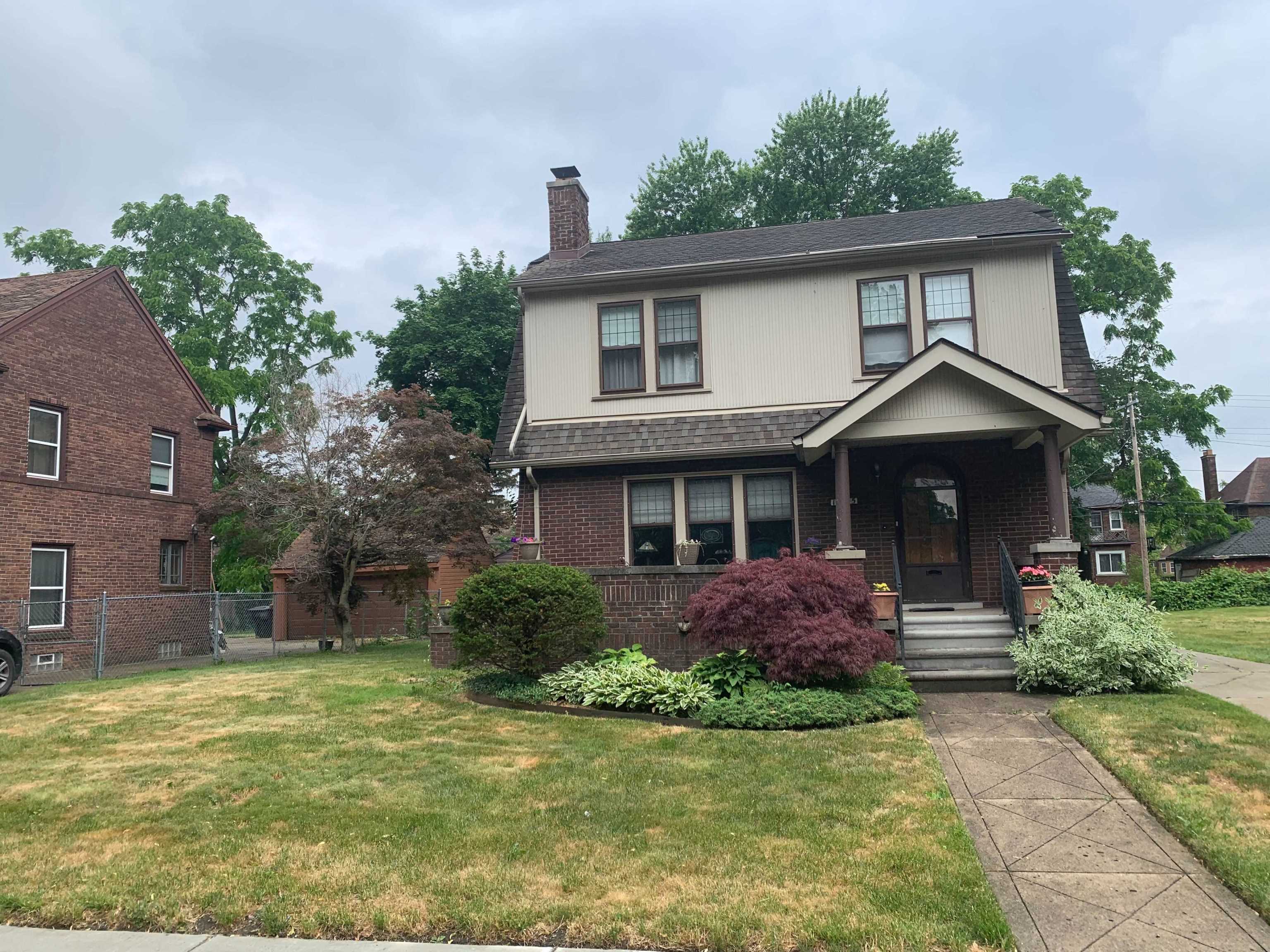 14175 Woodmont Ave, Detroit, MI
