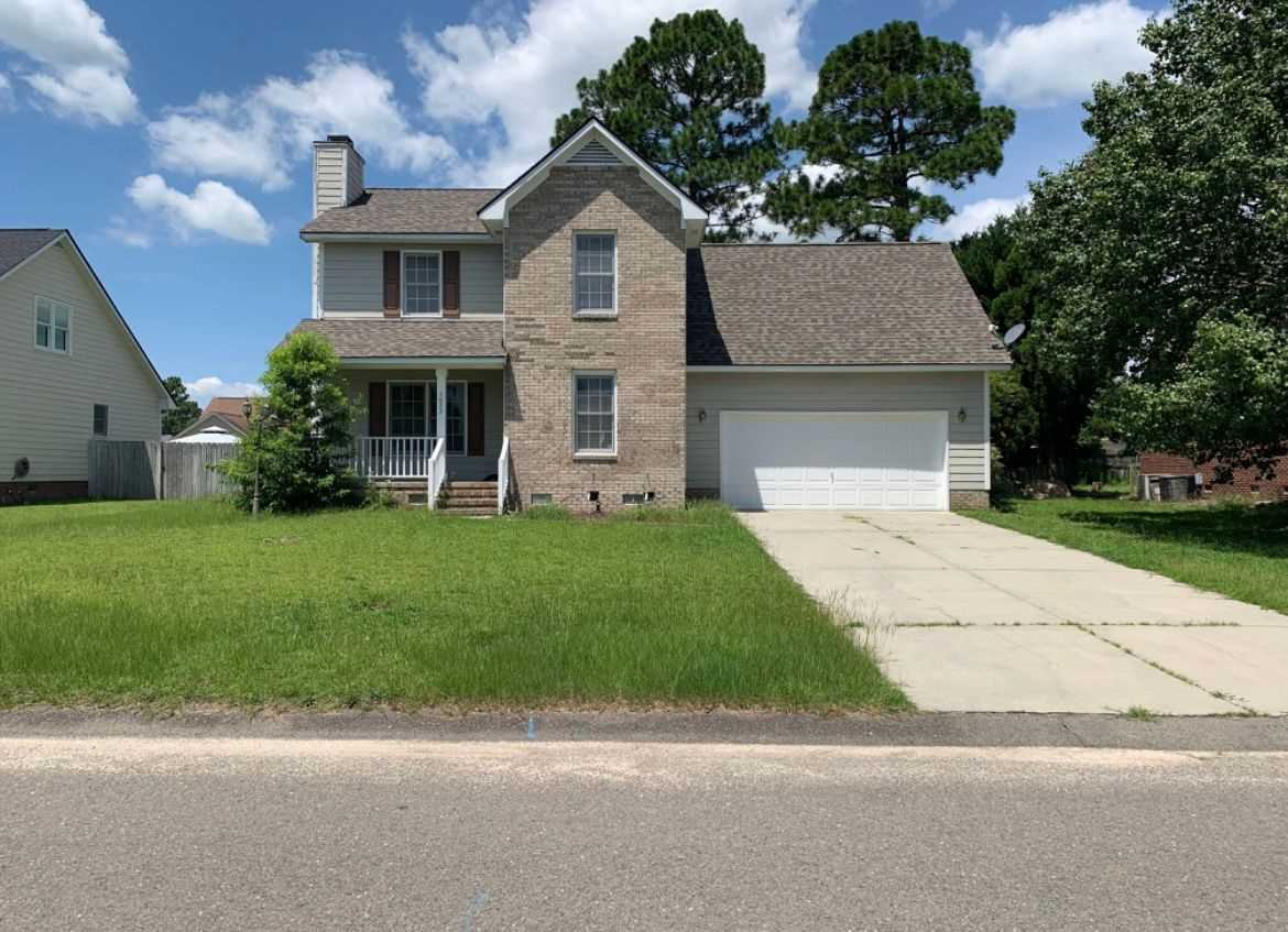3822 Dickens Ave, Hope Mills, NC