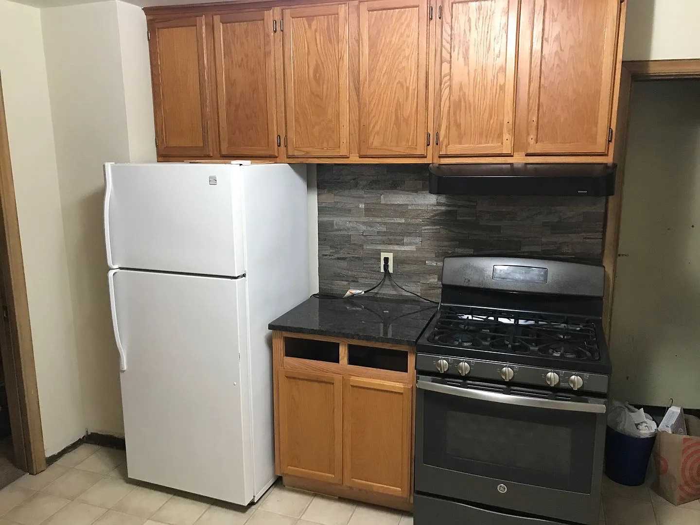 940 St Clair Ave, Saint Paul, MN