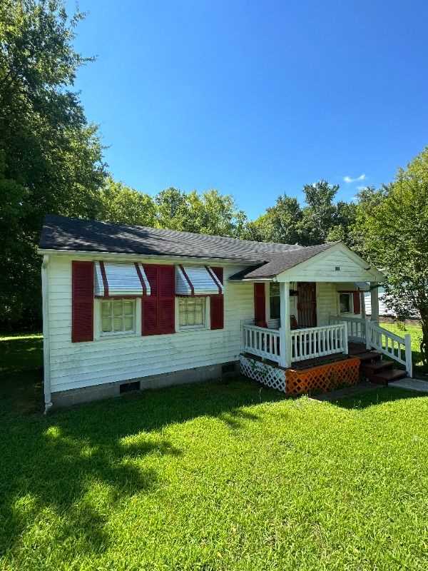1012 S Main St, Louisburg, NC