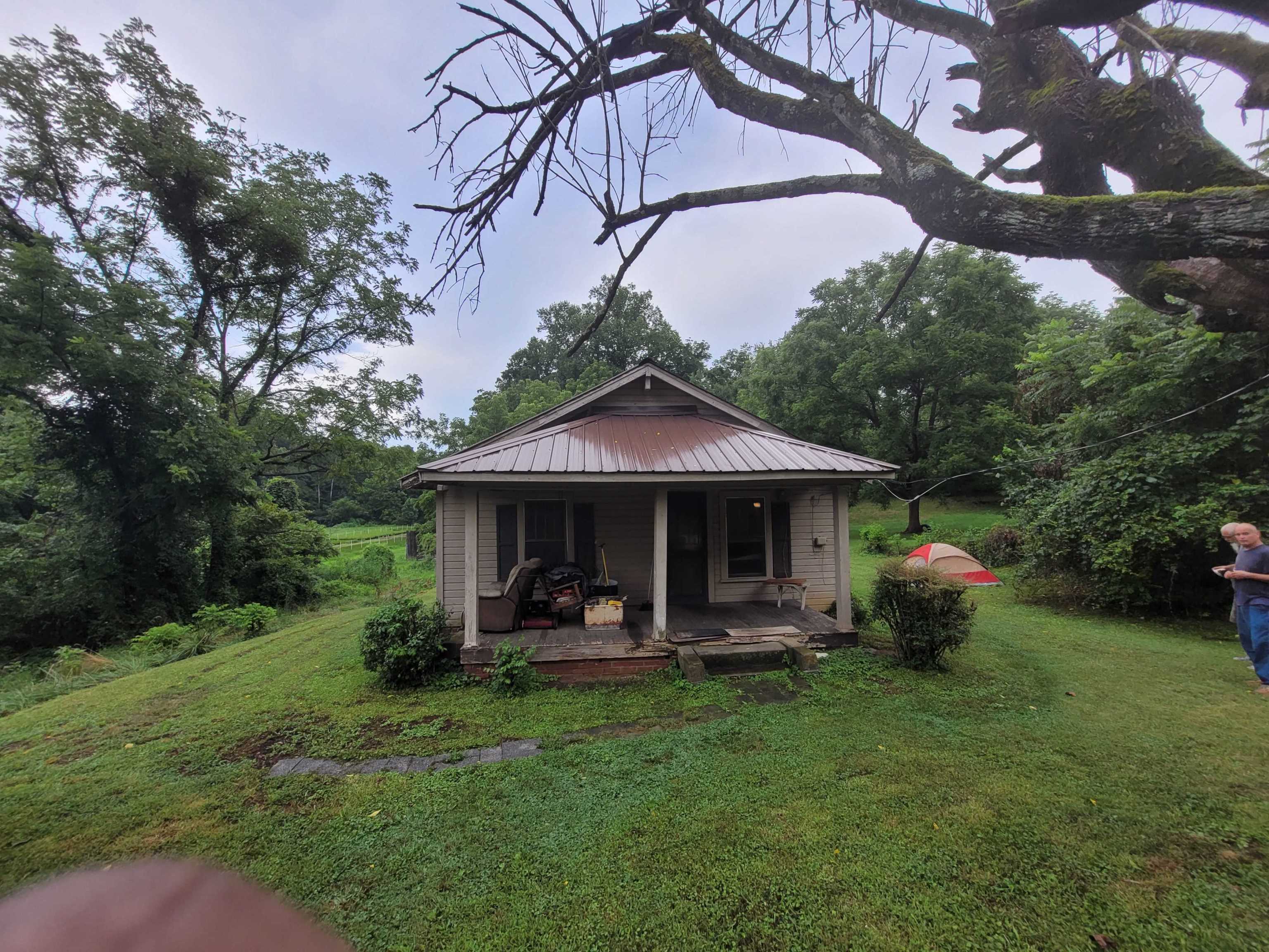 314 Brookdale Pl NW, Lenoir, NC