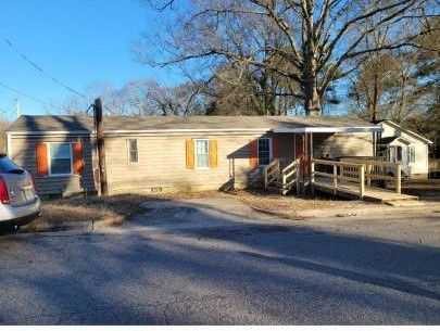 230 N Franklin St, Wake Forest, NC