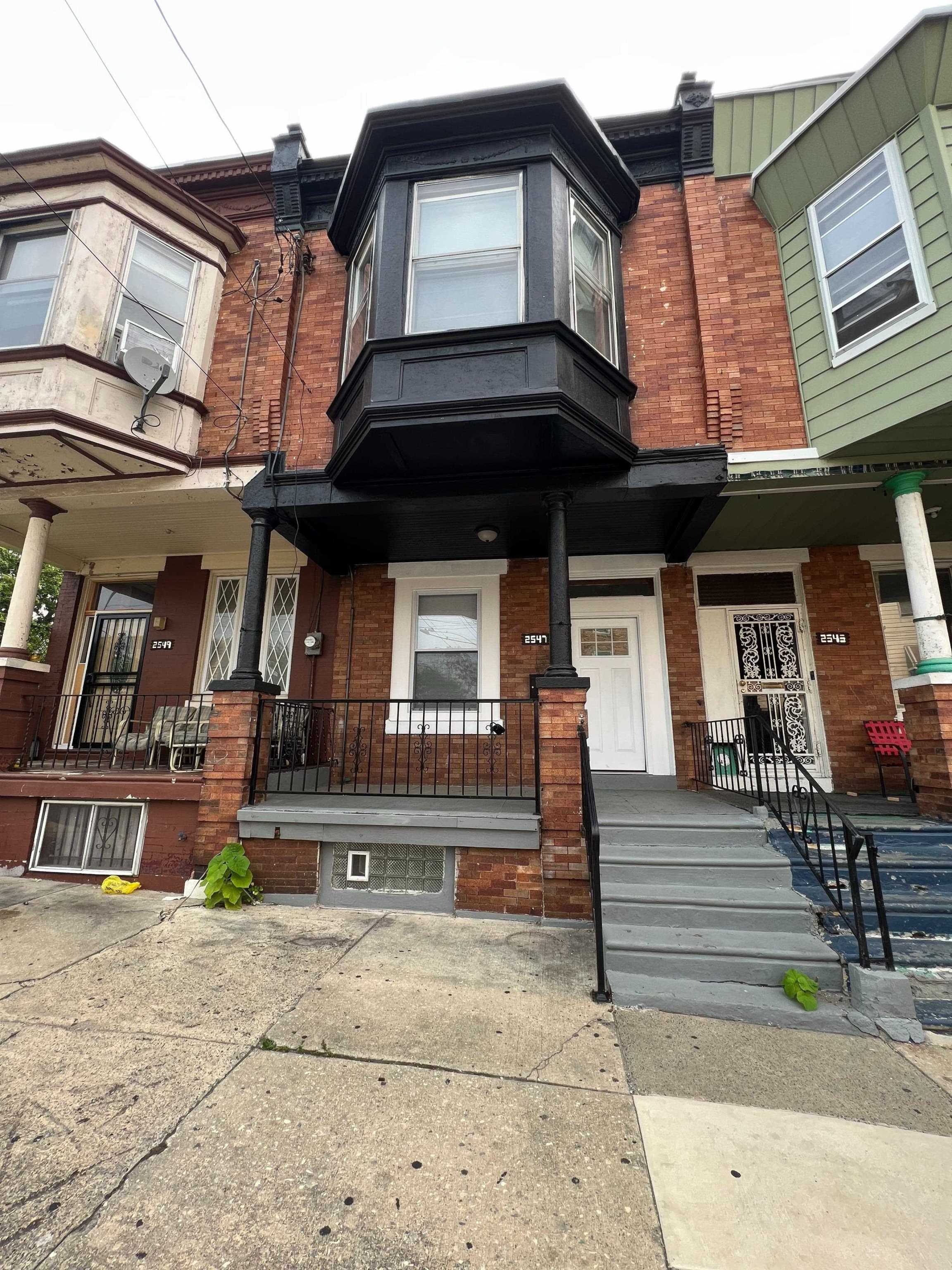 2547 N 32nd St, Philadelphia, PA