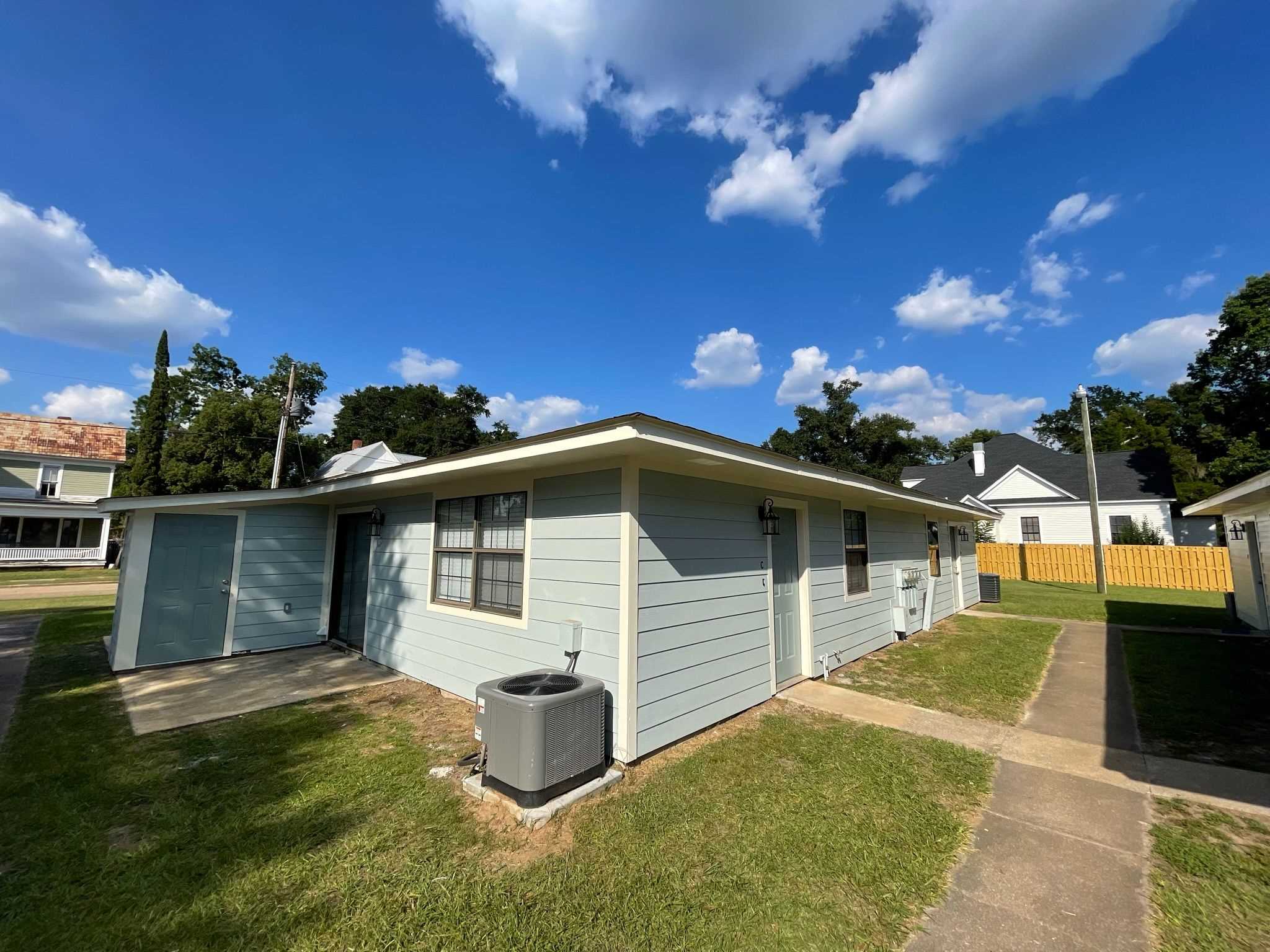 402 E Evans St, Bainbridge, GA