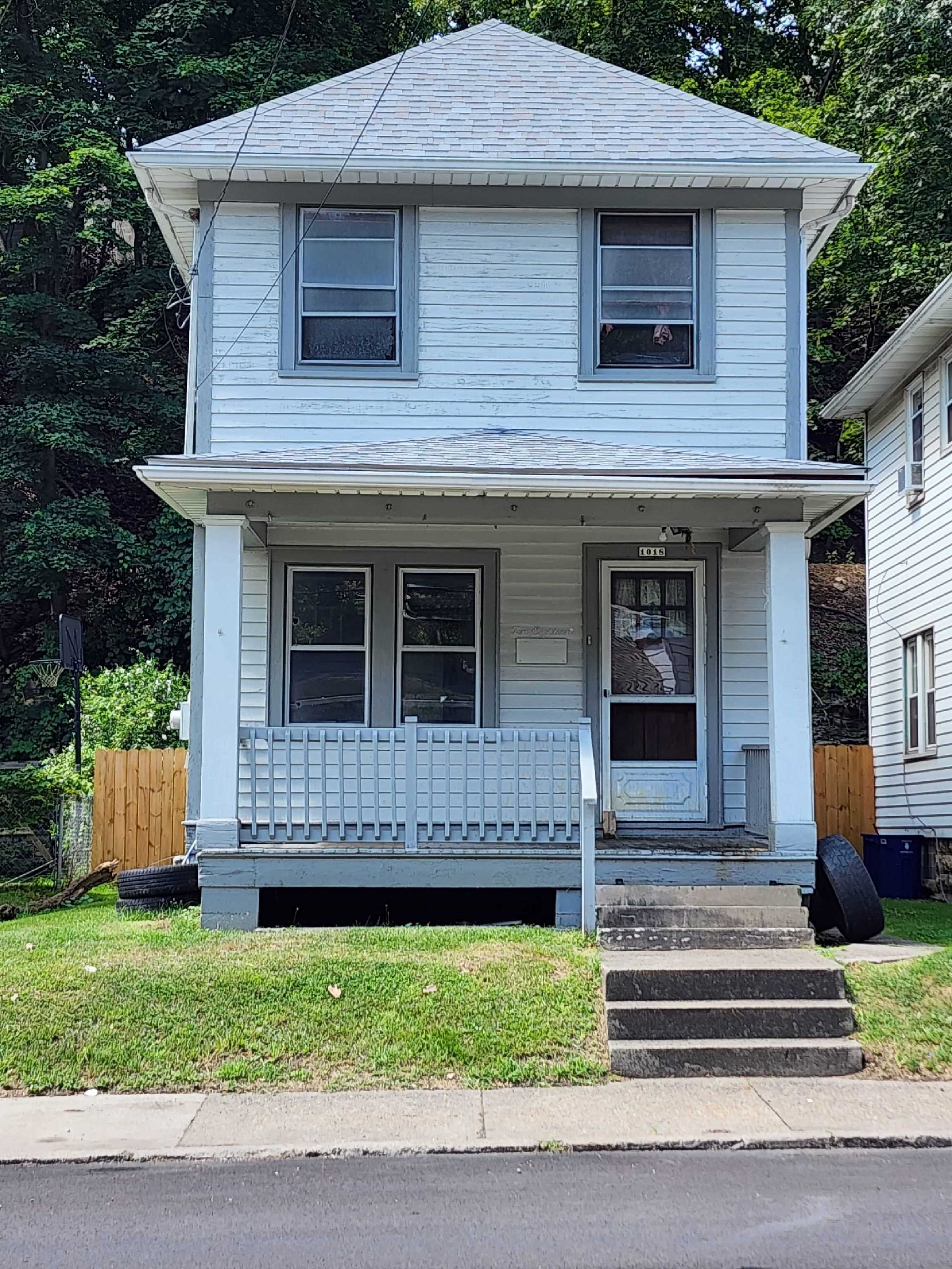 1018 Woods Run Ave, Pittsburgh, PA