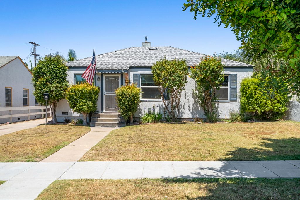 326-28 H Ave, Coronado, CA