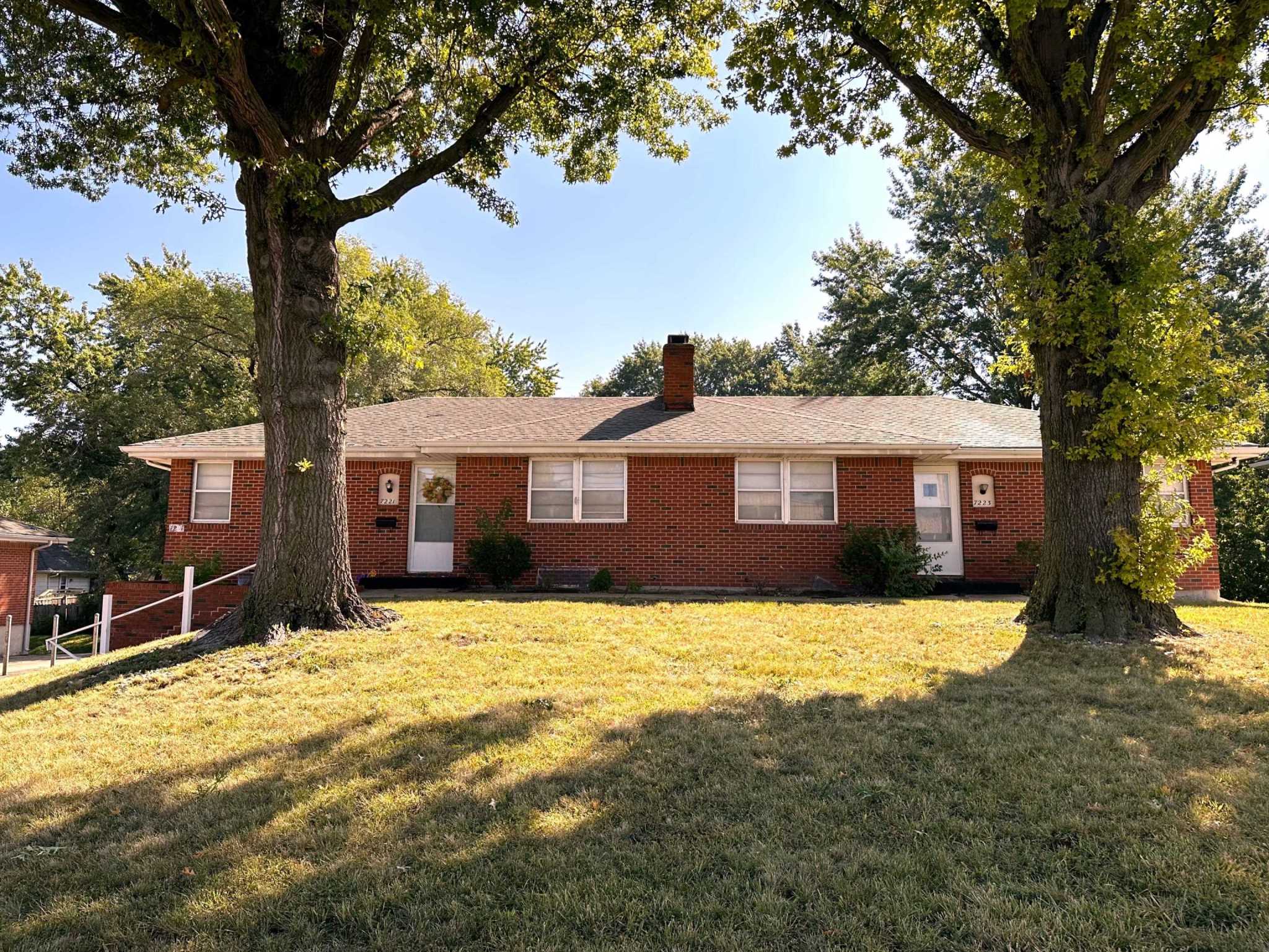 7221 Raytown Rd, Raytown, MO