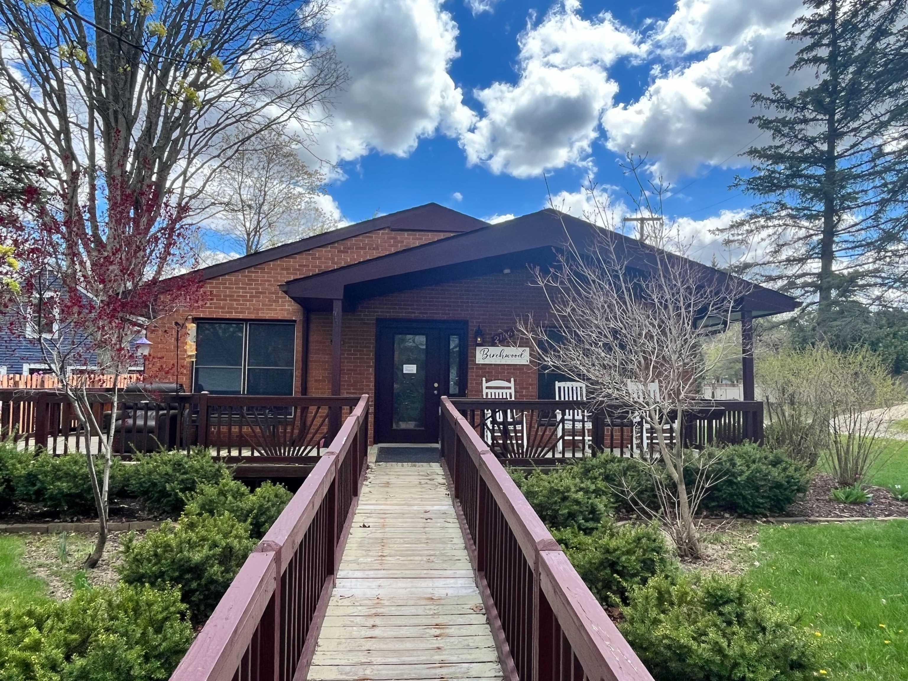 Assisted Living & Memory Care Facility, Ann Arbor, MI
