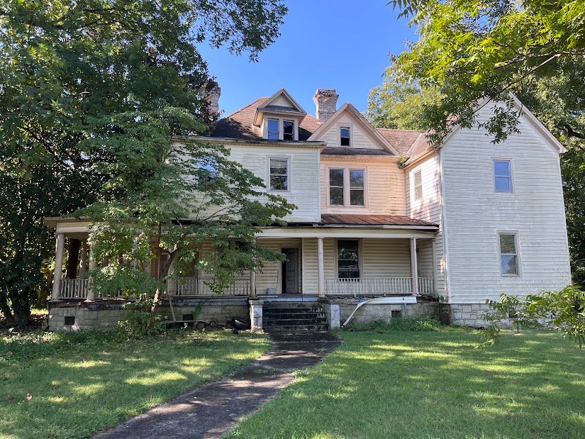 604 W Webb Ave, Burlington, NC