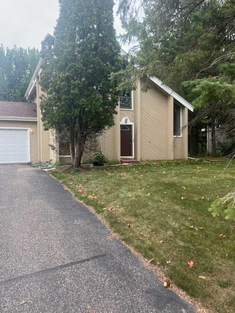 15531 Garfield Cir, Eden Prairie, MN