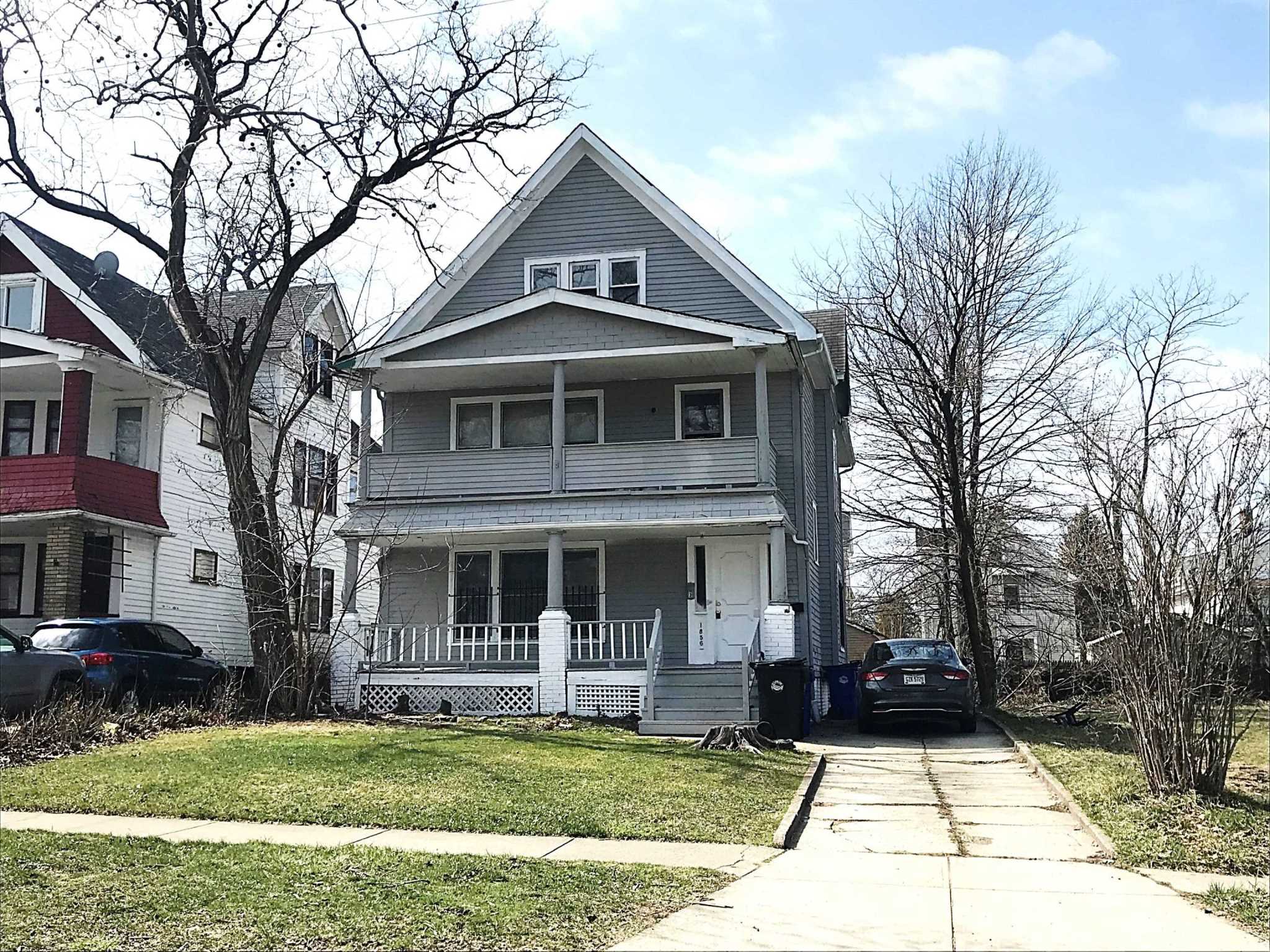 1856 Lampson Rd, Cleveland, OH