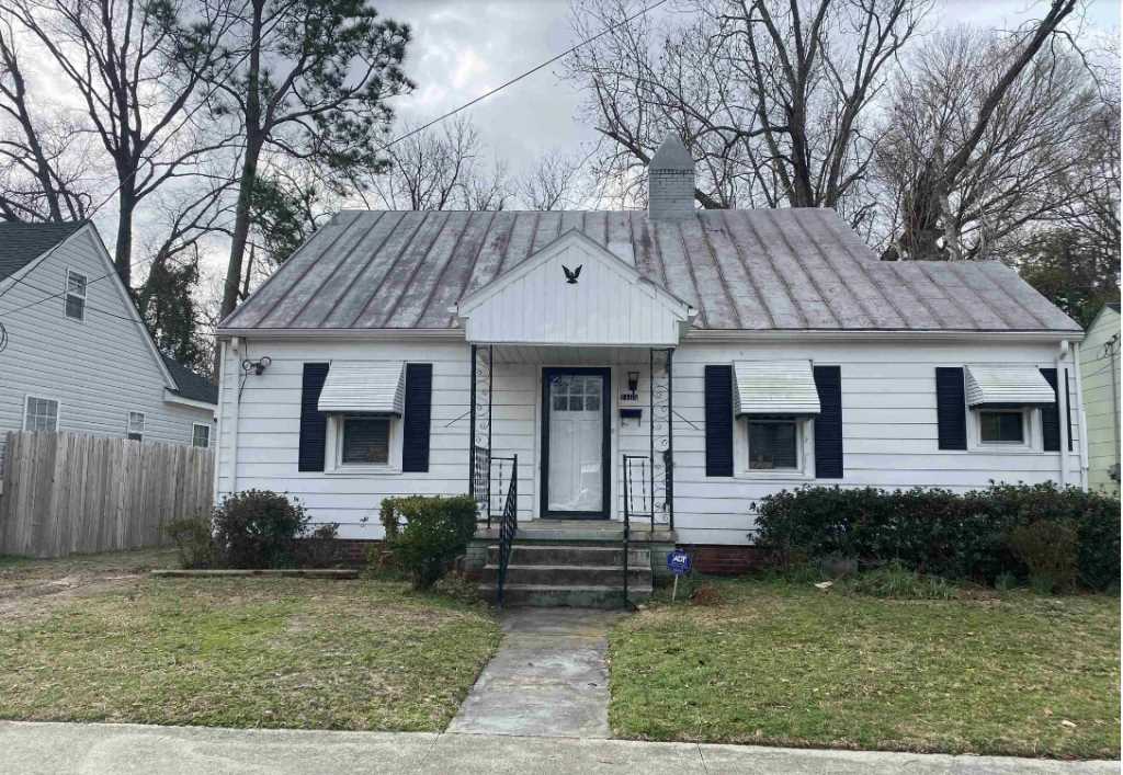 1105 Colonial Ave, Greenville, NC