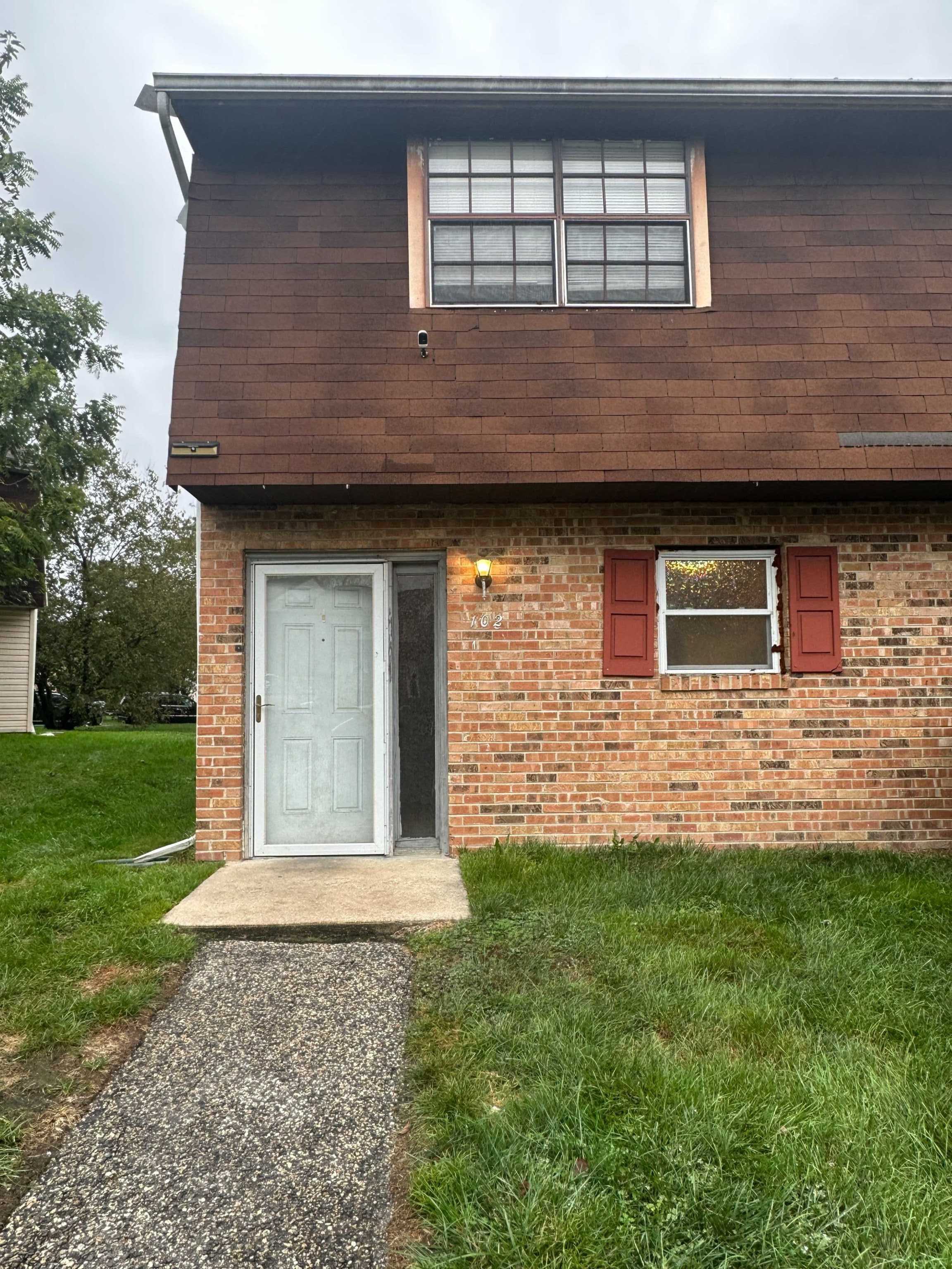 102 Via Cascata Dr, Clementon, NJ