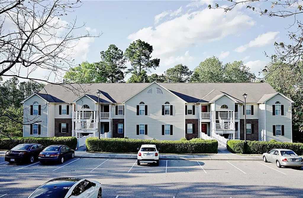 320 Bubble Creek Ct, Fayetteville, NC