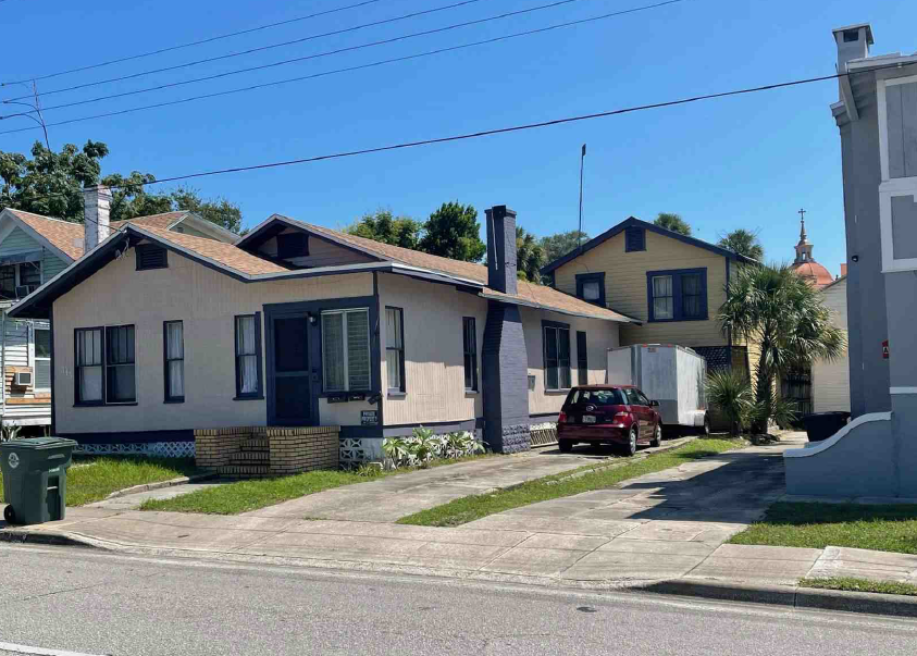 317 Fairview Ave., Daytona Beach, FL