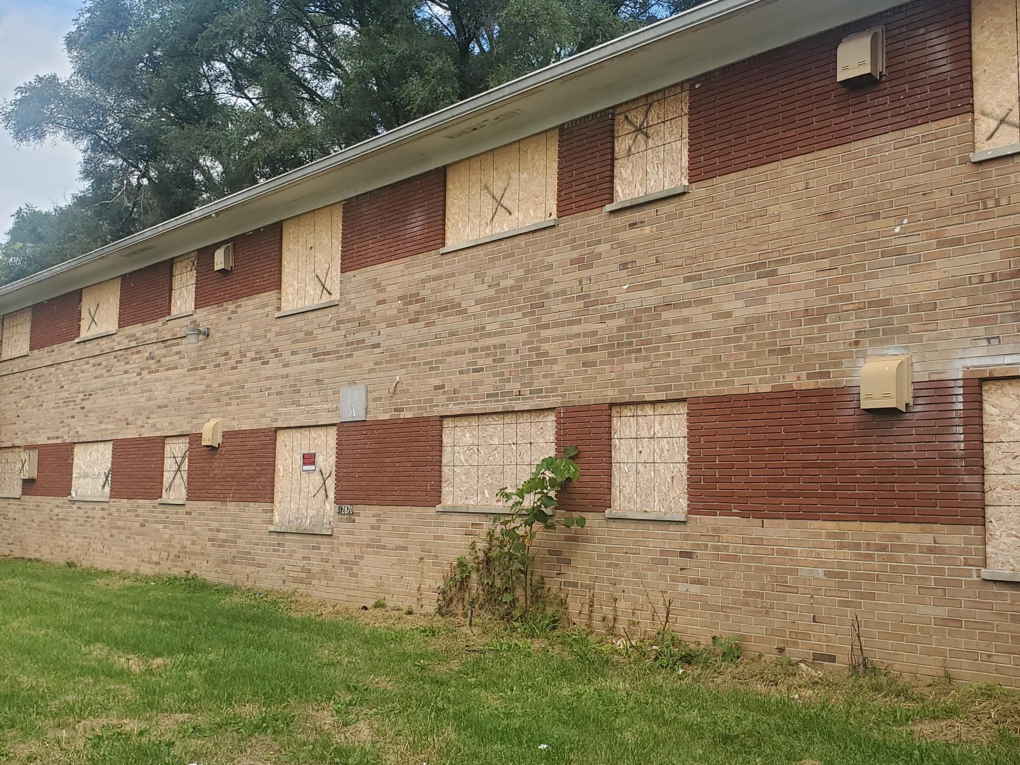 12830 Lahser Rd, Detroit, MI