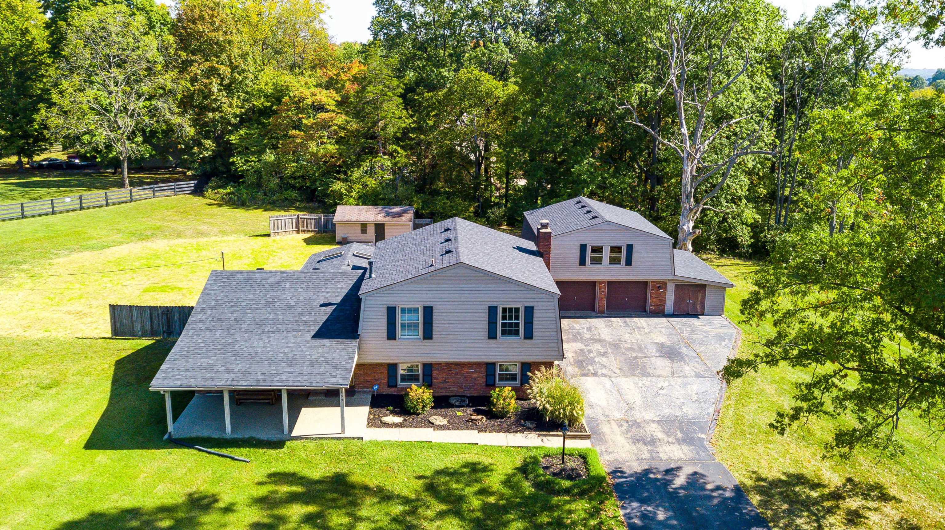 3509 Pin Oak Dr, La Grange, KY