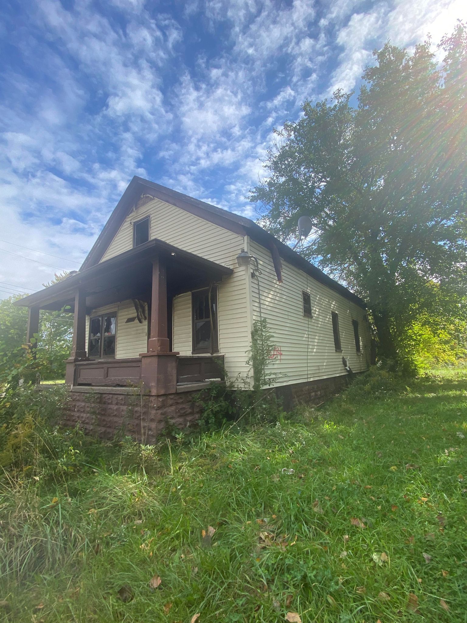 2140 Meade St, Detroit, MI