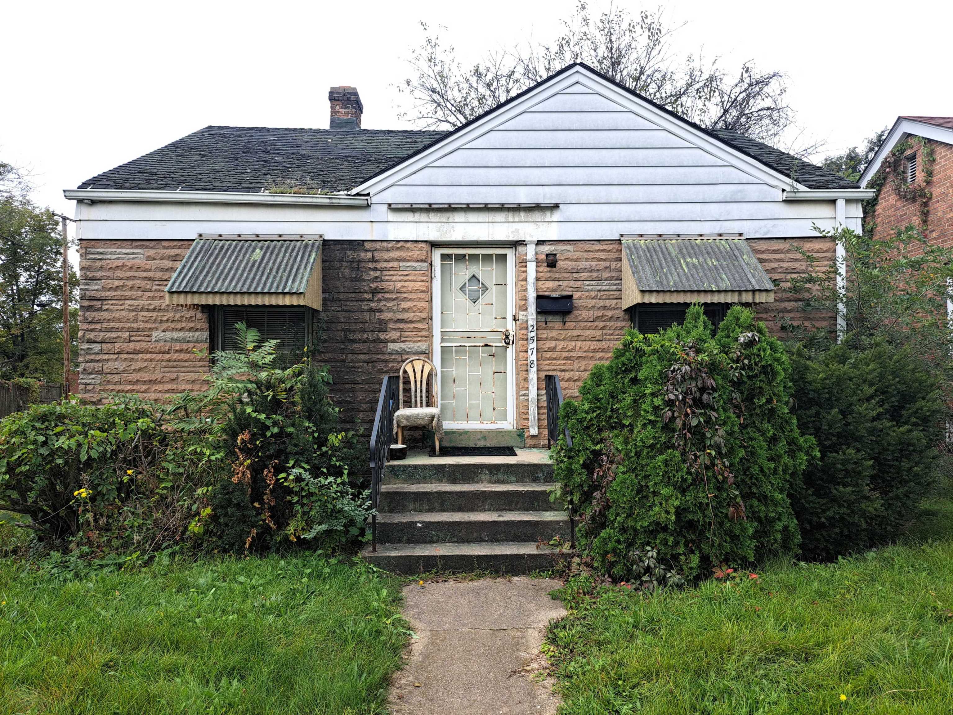 2578 Van Buren St, Gary, IN