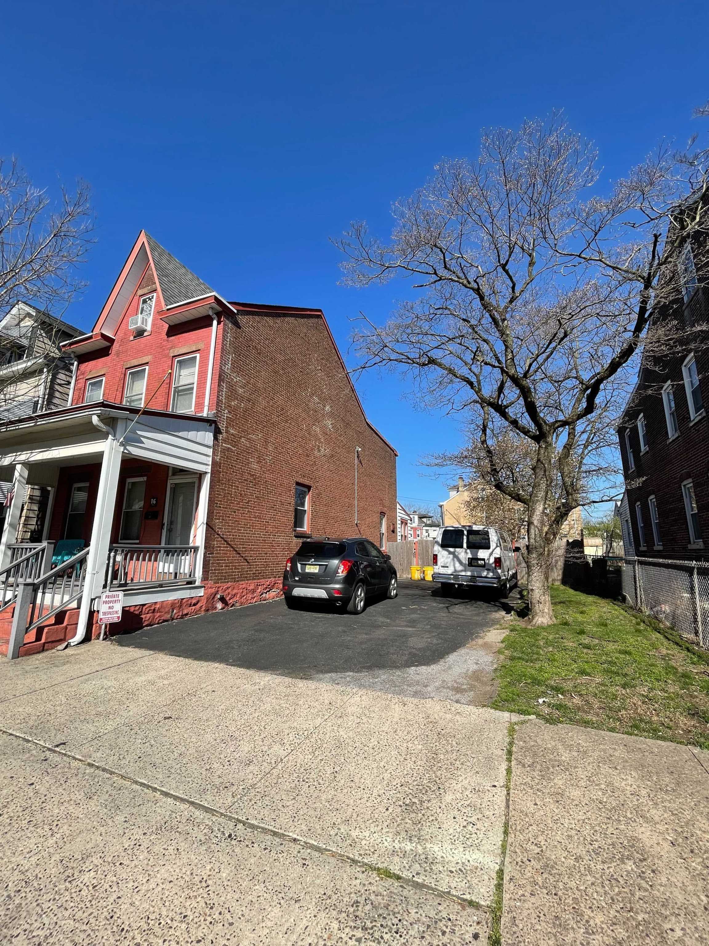 16 Barnt Ave<br />Trenton, NJ