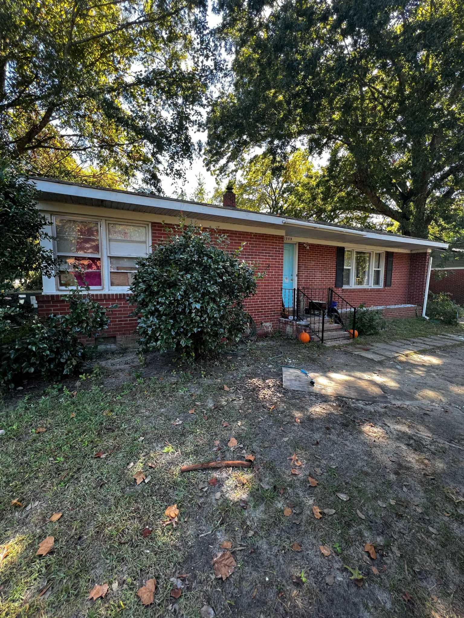 1009 Martindale Dr, Fayetteville, NC