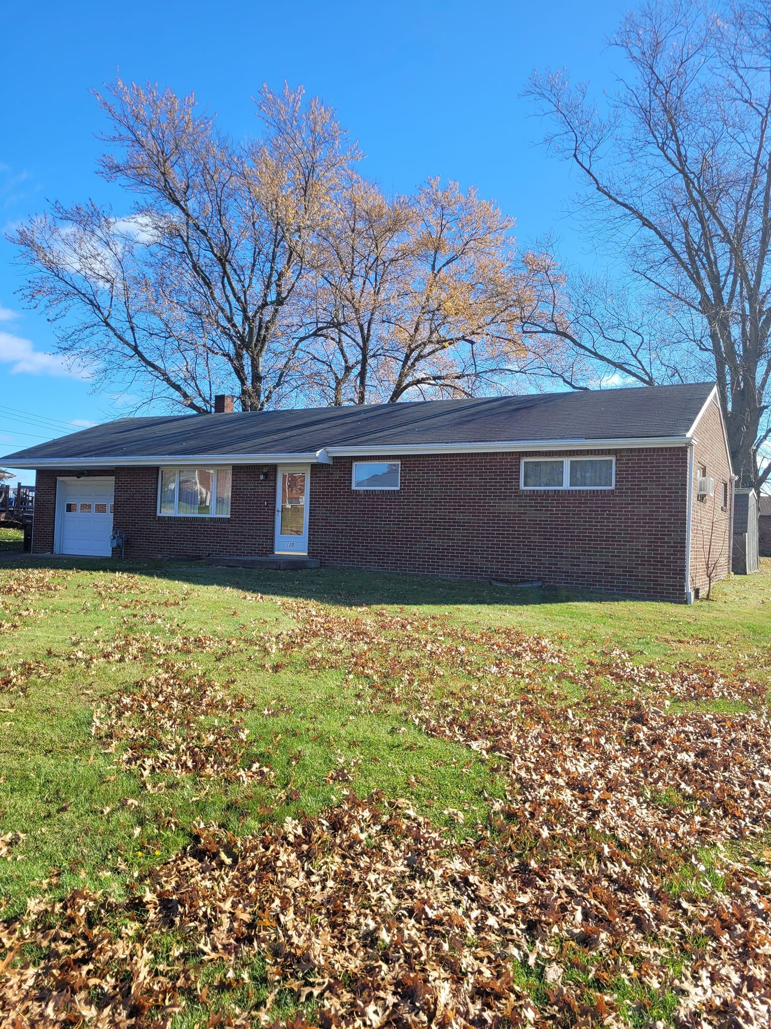 125 Cherry Ln, Aliquippa, PA