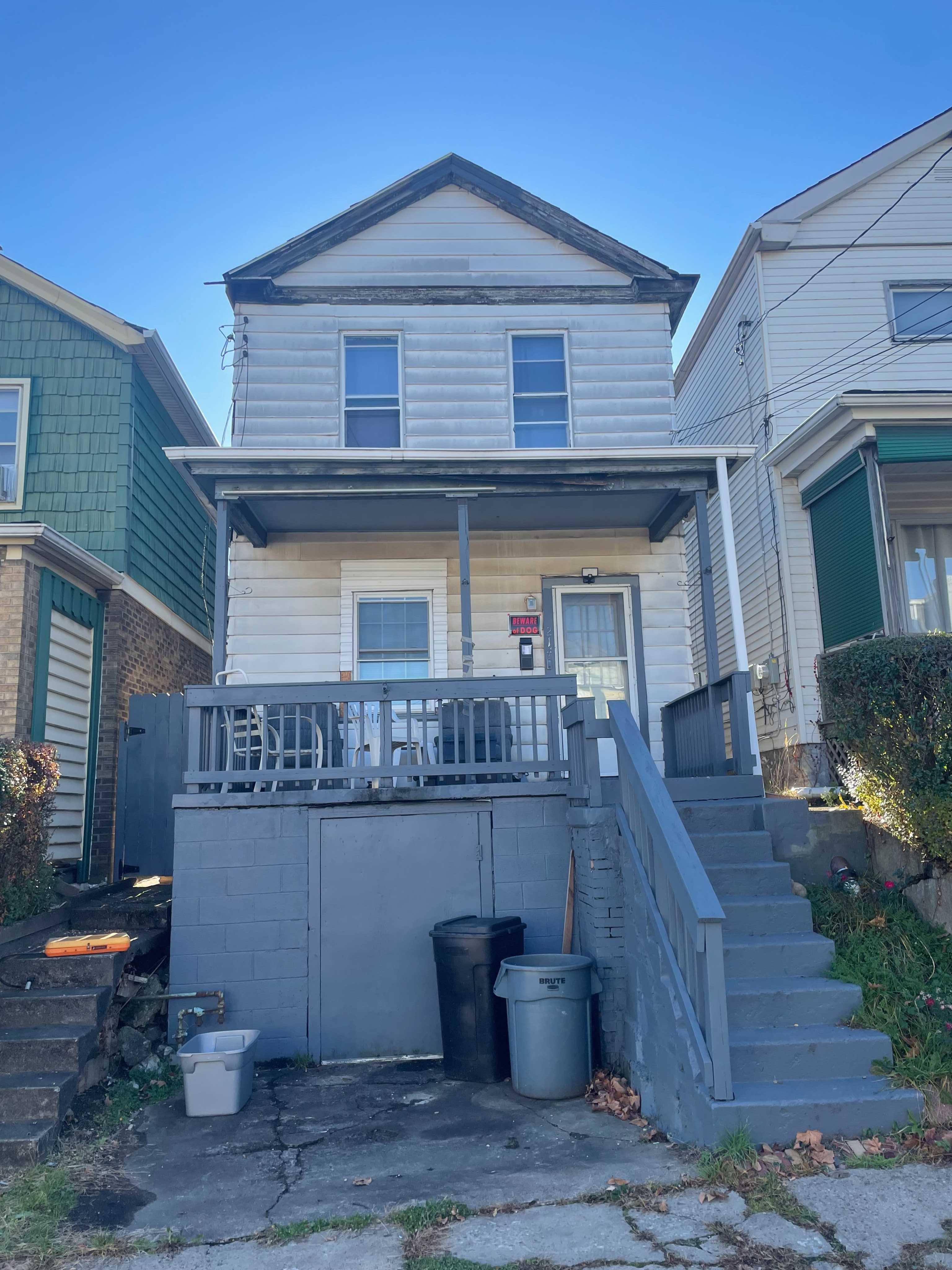 214 E 16th Ave, Homestead, PA