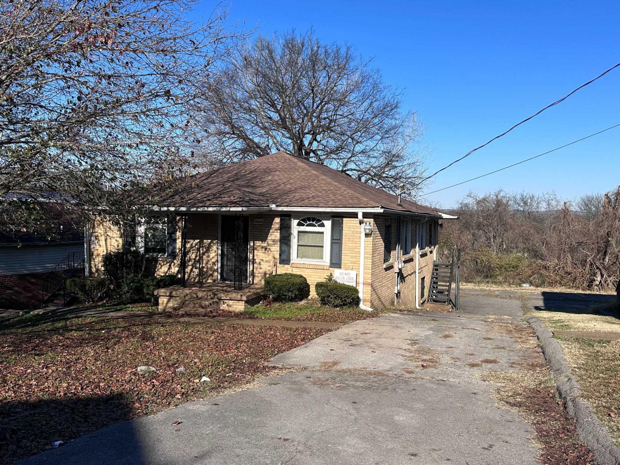 3808 Tigerbelle Dr, Nashville, TN