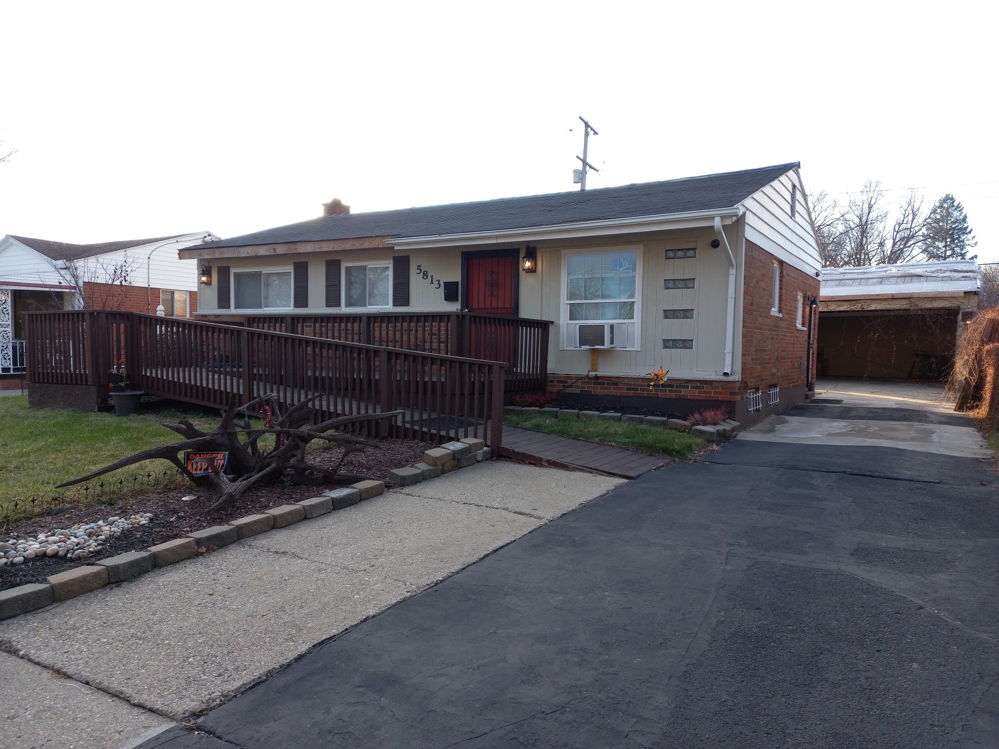 5813 Marlowe Dr, Flint, MI