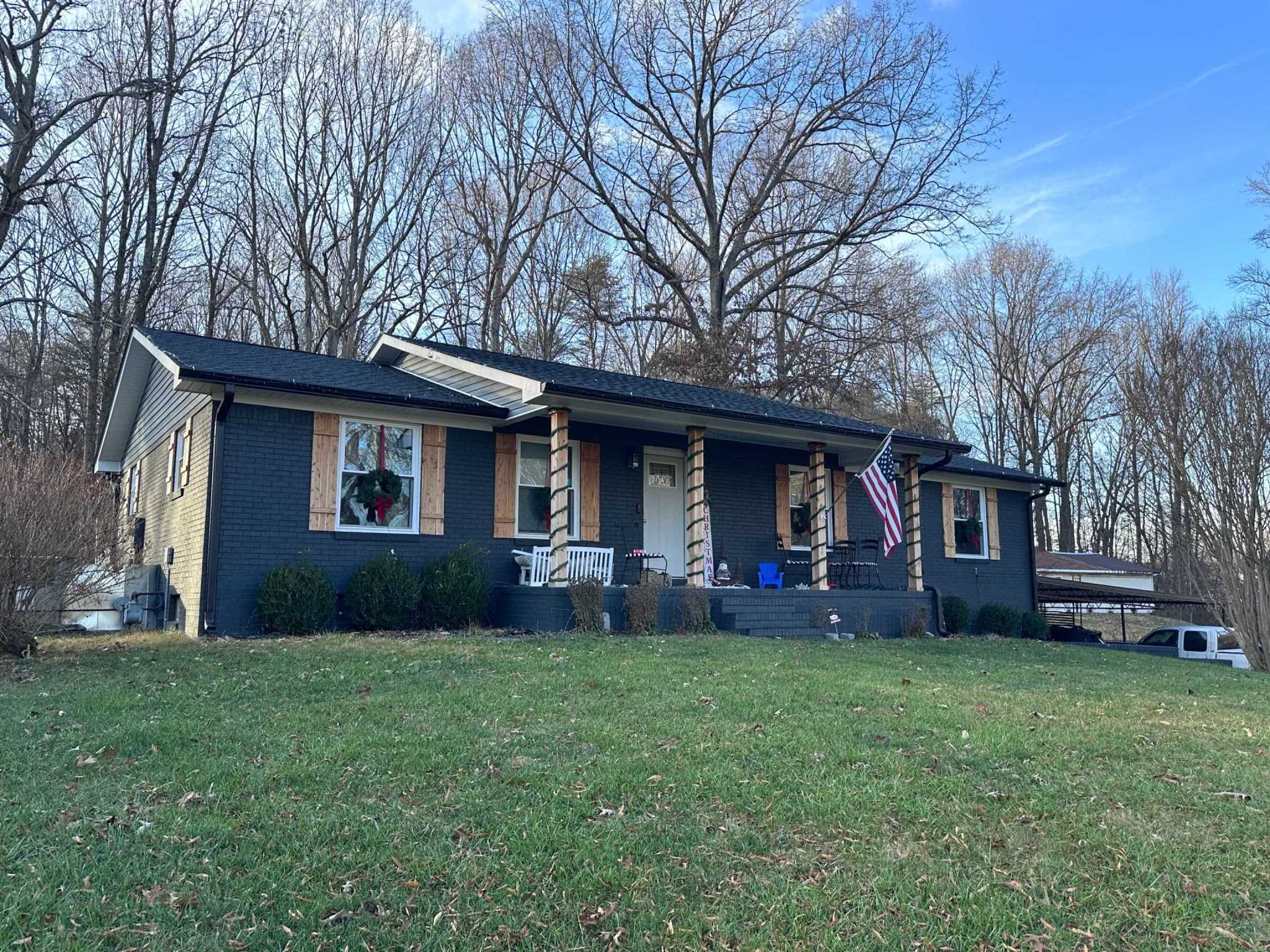 2500 Oakwood Ln, Cookeville, TN