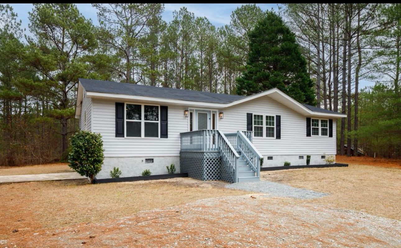 212 Tram Rd, West End, NC