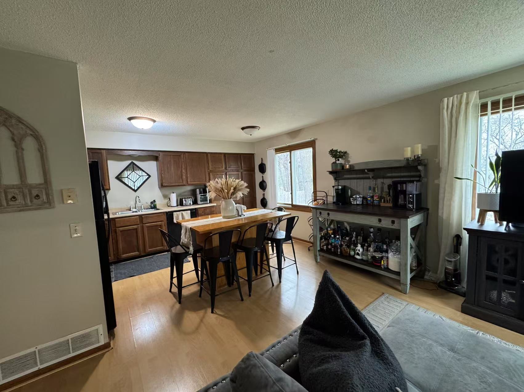 6207/ 6211 Larch Ln N, Maple Grove, MN