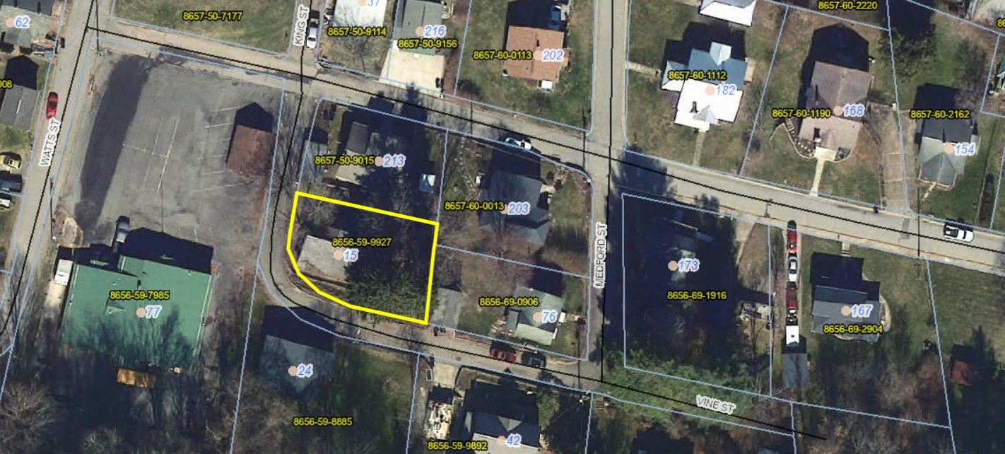 15 Vine St, Canton, NC