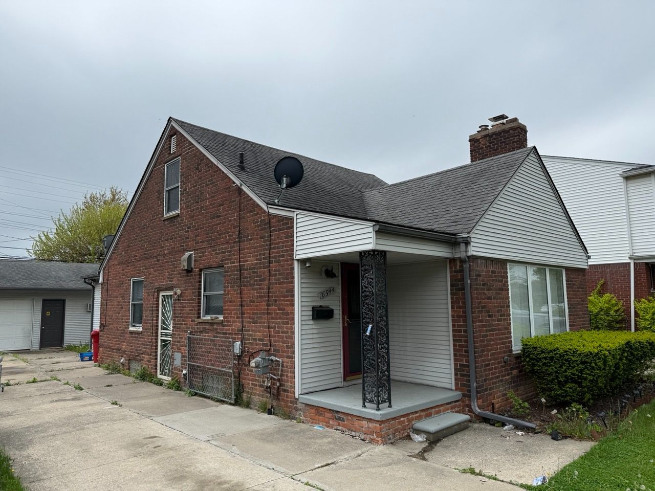 16544 Stricker Ave, Eastpointe, MI