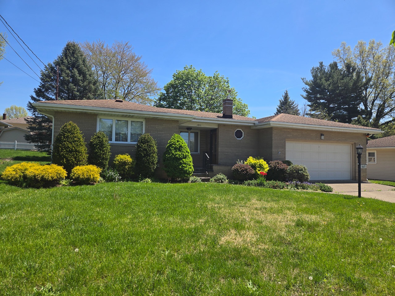 1871 Eldridge Ave, Akron, OH