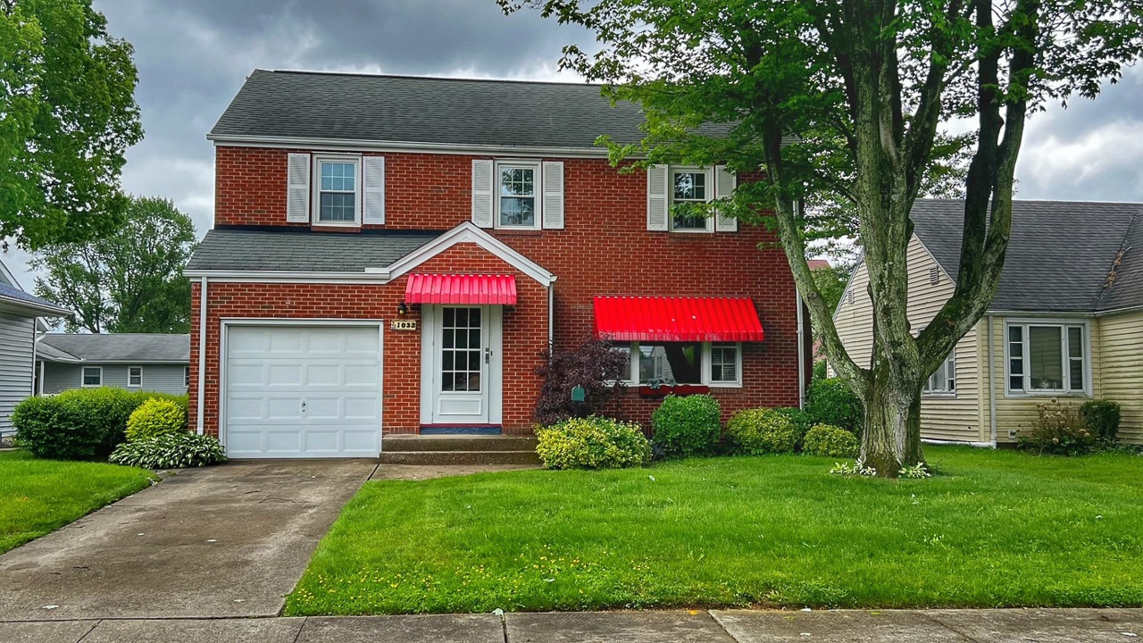 1032 Roosevelt St NE, Massillon, OH