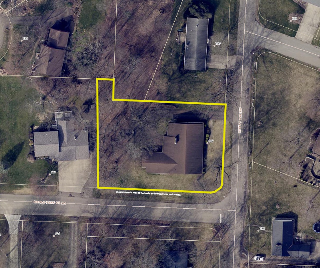 307 Steffy Ave SW, Hartville, OH