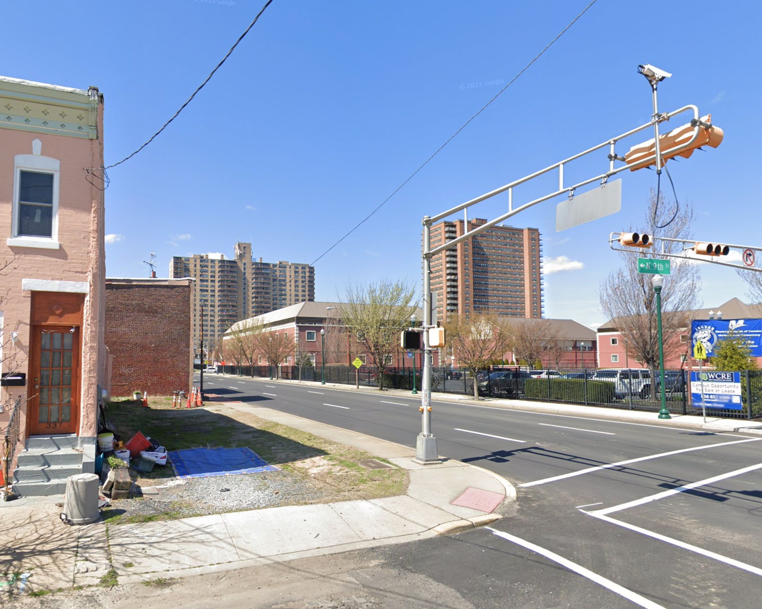 339 N 9th St, Camden, NJ