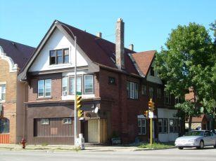 2100 W National Ave, Milwaukee, WI