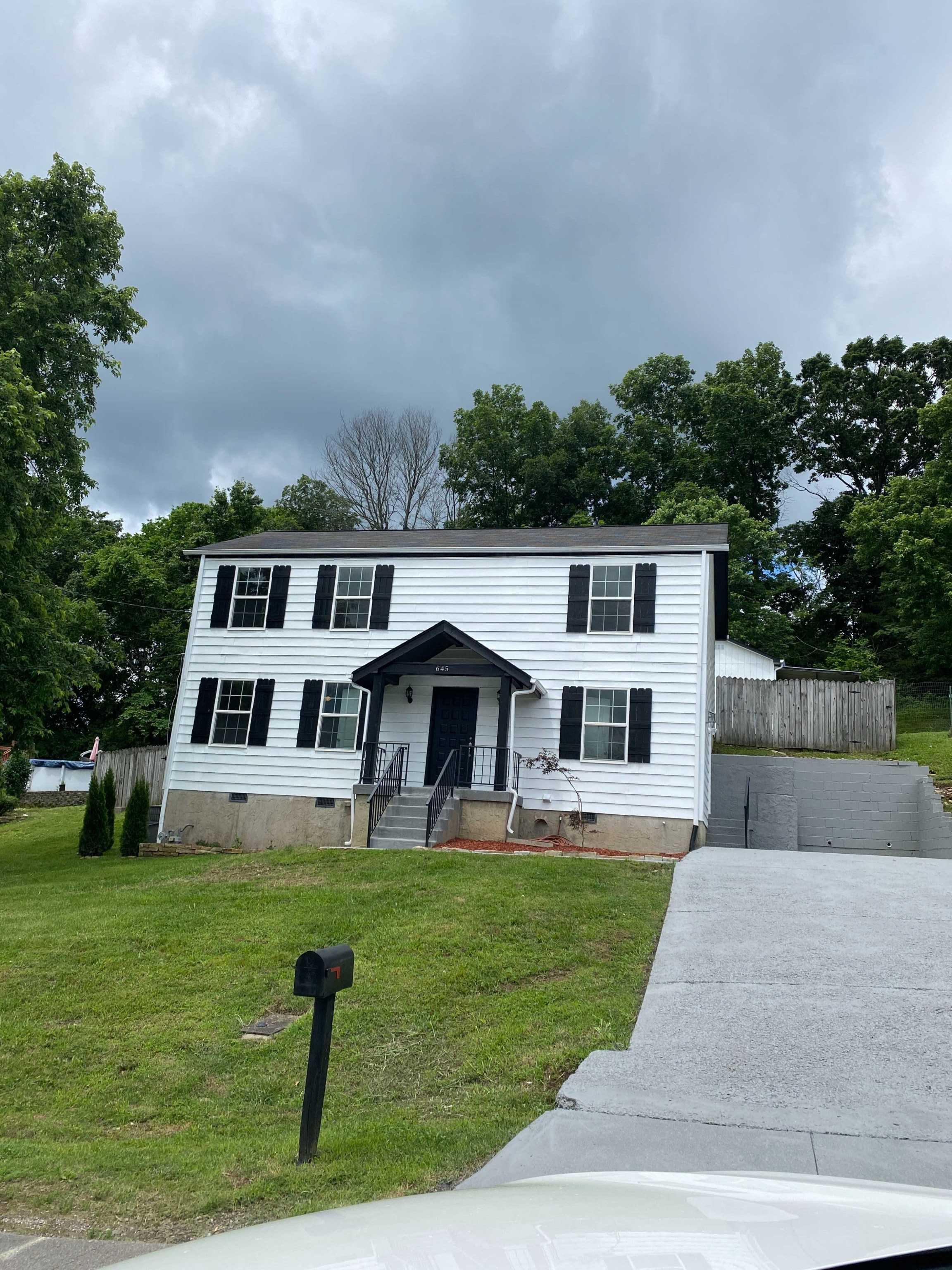 645 Hidden Hills Dr, Nashville, TN