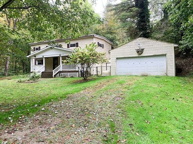 13133 Harmony Rd, Athens, OH