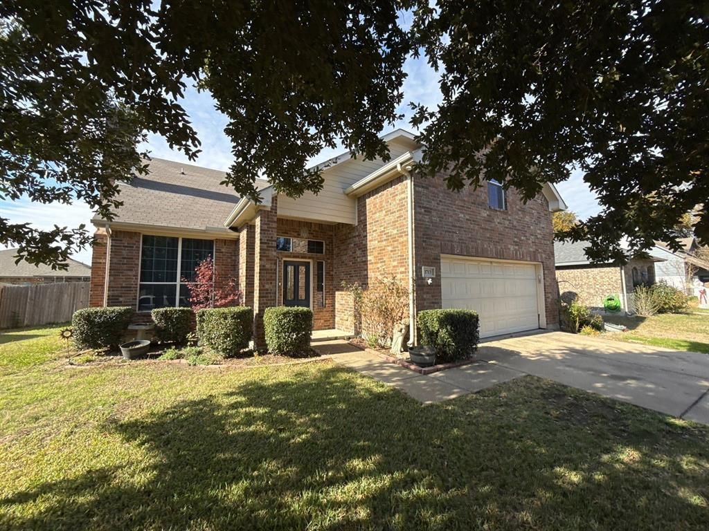 1713 Eastgate Dr, Terrell, TX