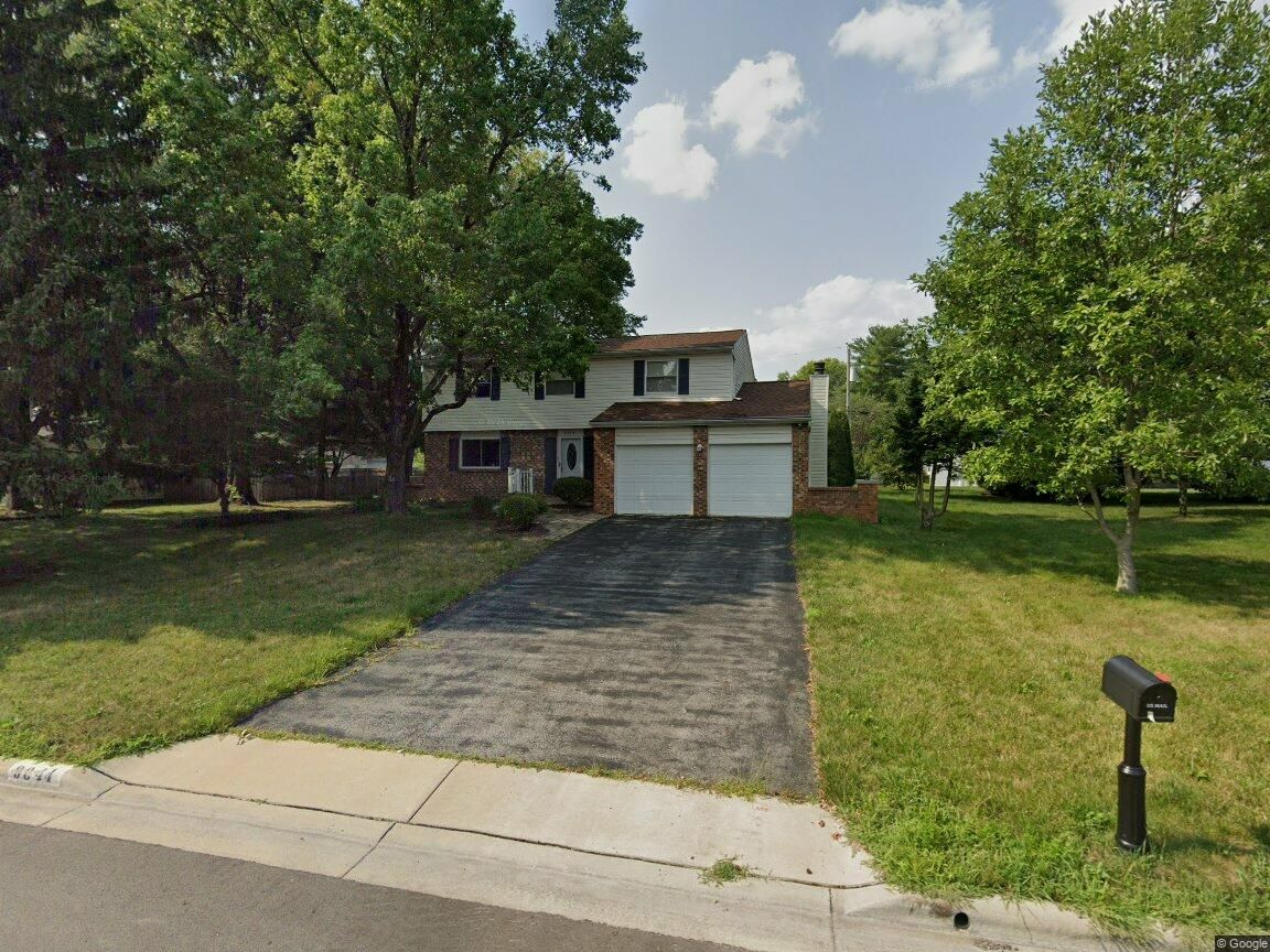 9644 Merry Ln, Pickerington, OH