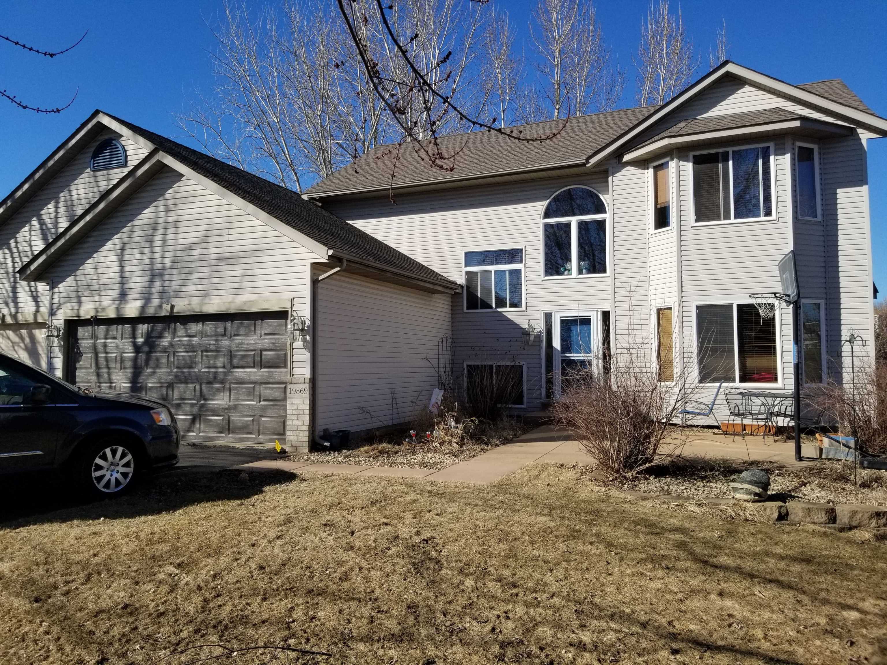 19869 Evensong Ct, Farmington, MN