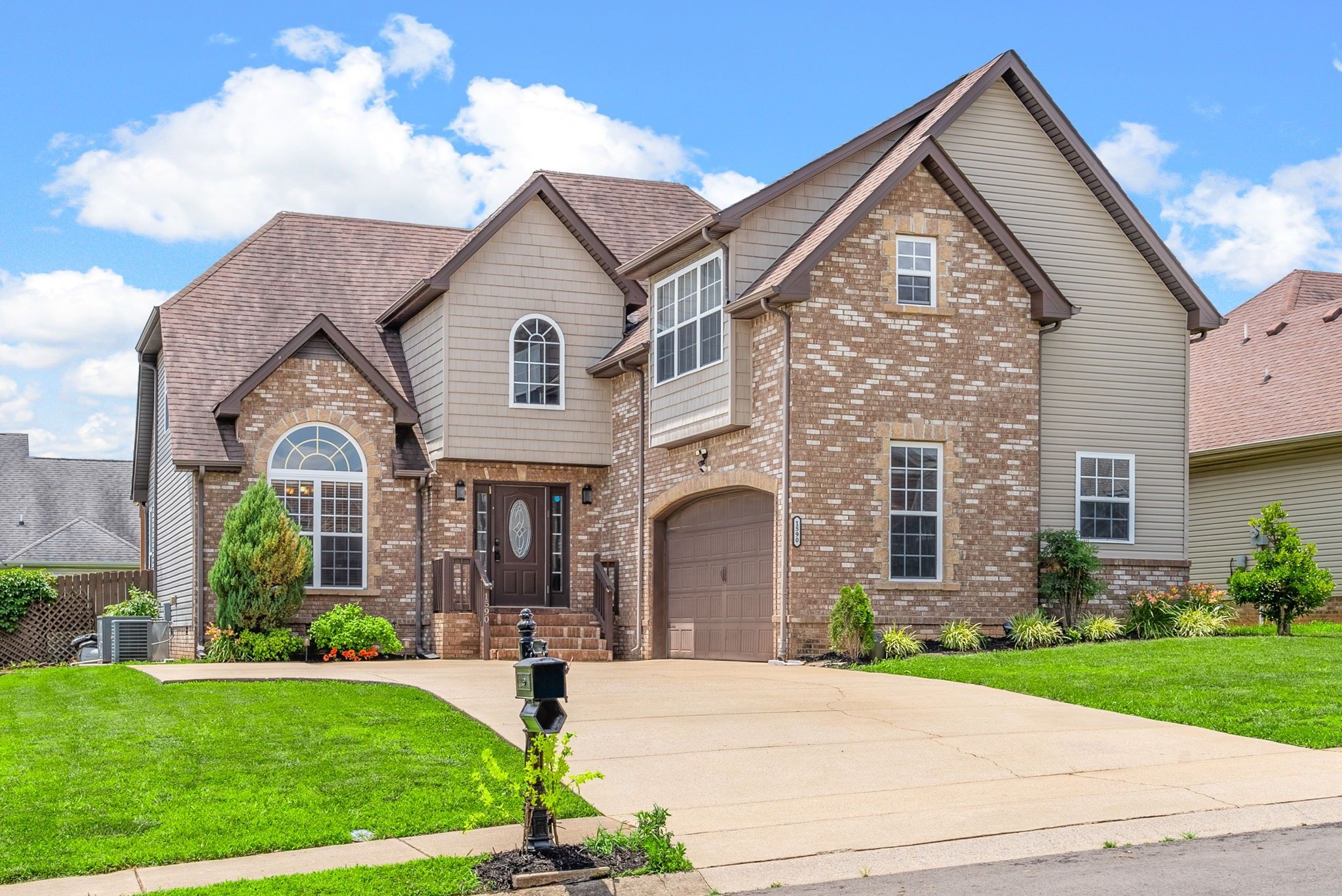 1590 Cobra Lane, Clarksville, TN