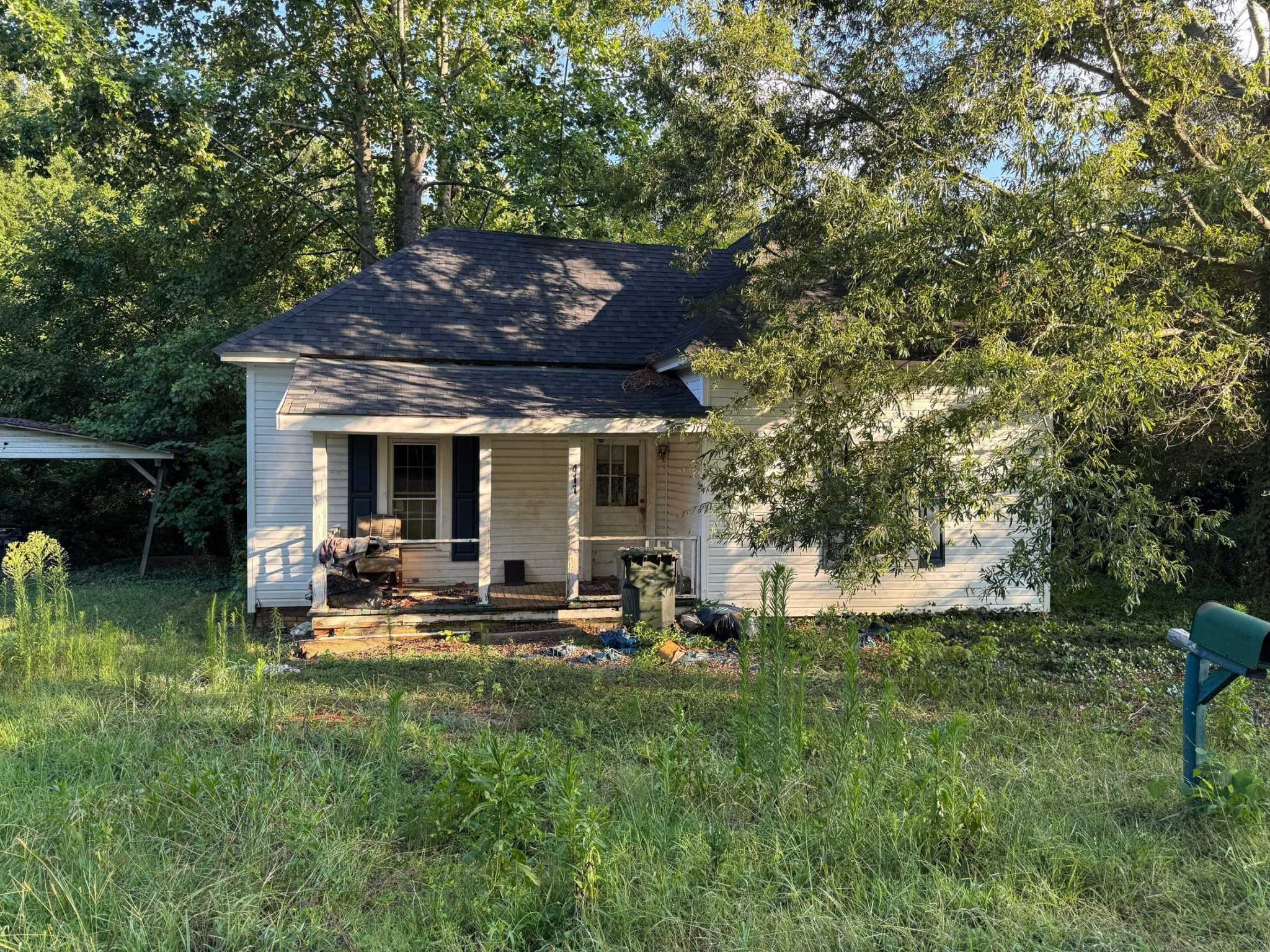 411 W Ballard St, Cherryville, NC