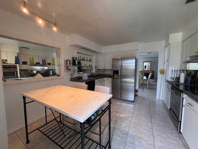 2464 Derbyshire Rd, Maitland, FL